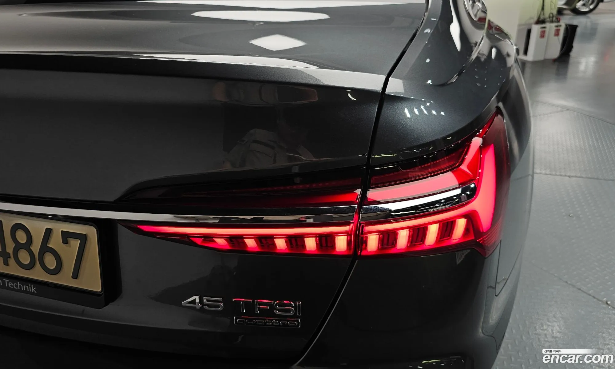 Audi A6 2021 WAUZZZF25MN049016 — 17