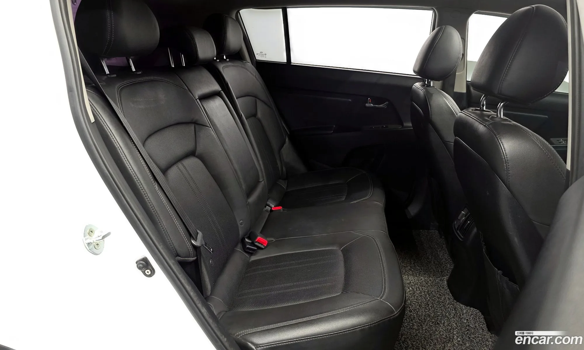 Kia Sportage R 2014 — 17