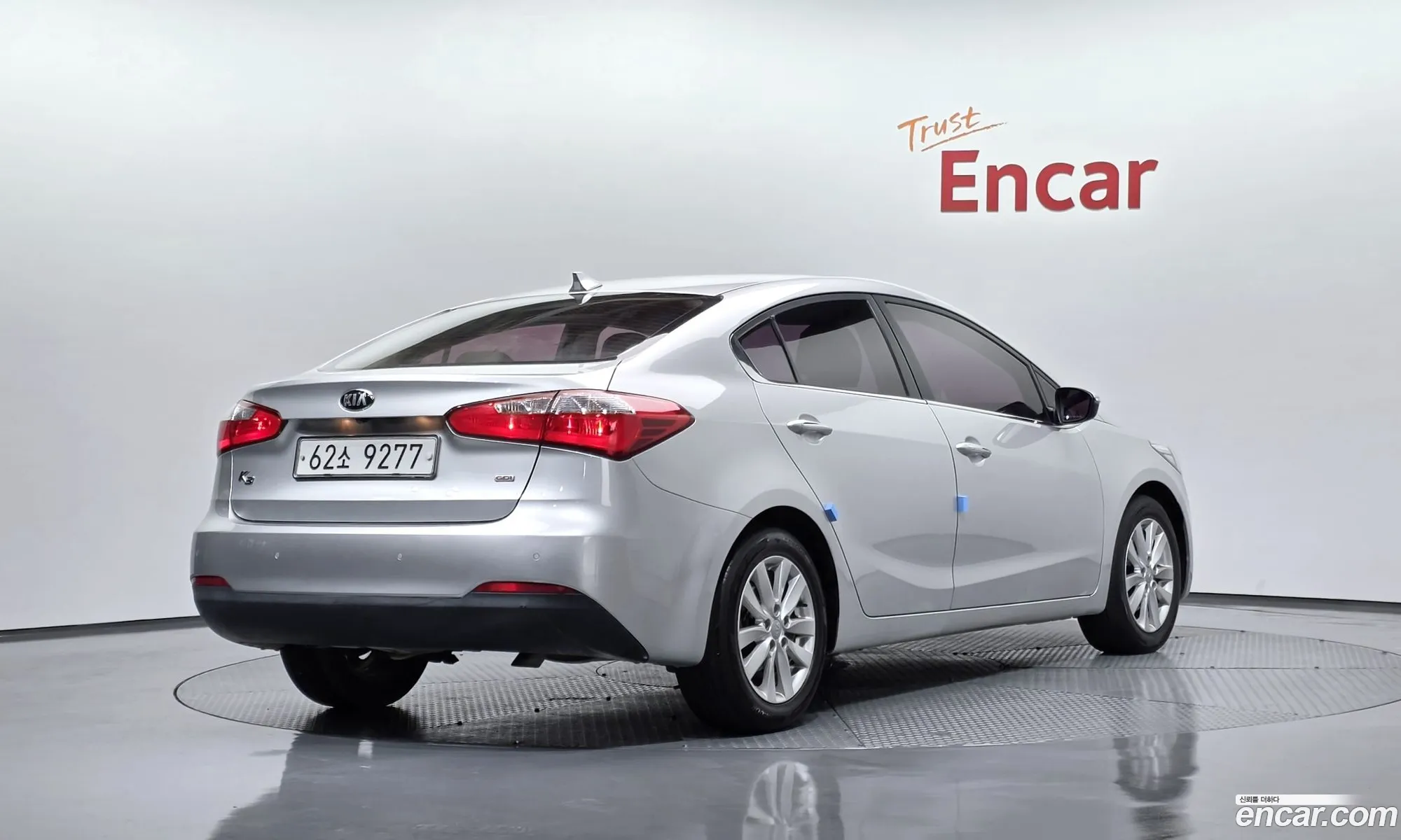 Kia K3 2013 — 16