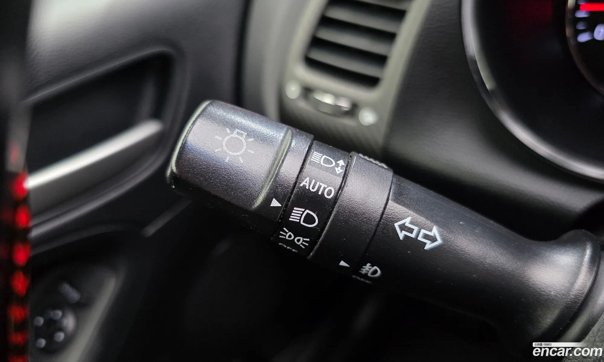 Kia K3 2013 — 2