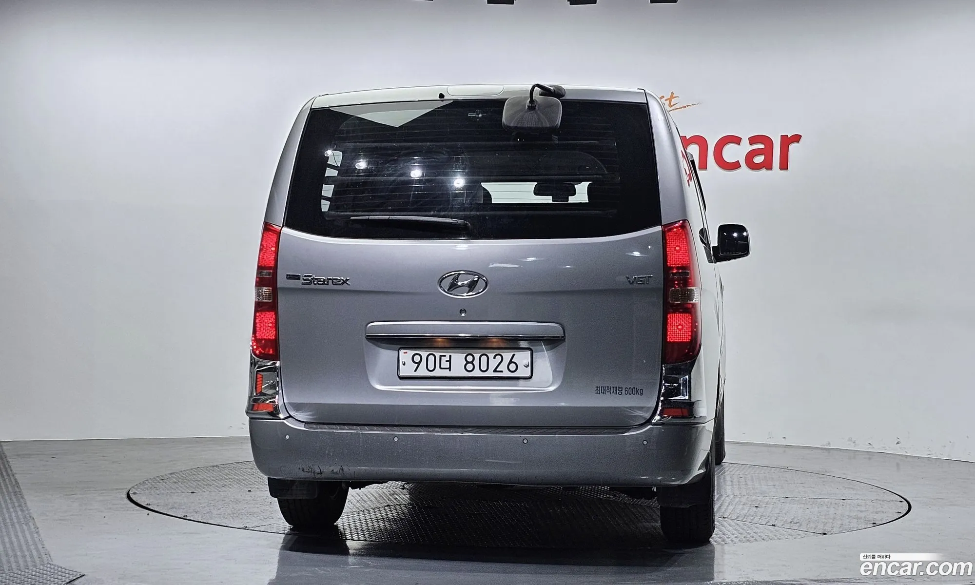 Hyundai Grand Starex 2015 — 14