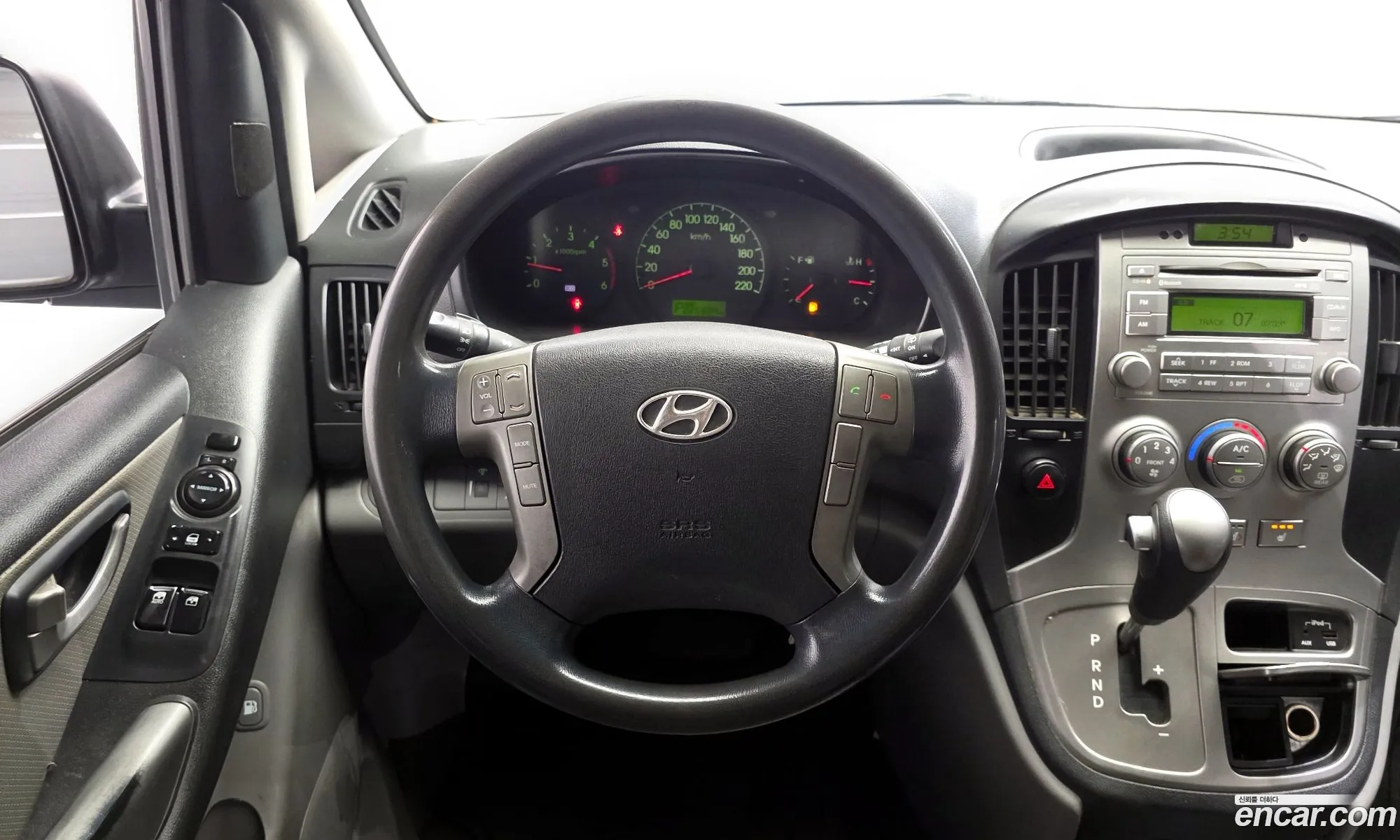 Hyundai Grand Starex 2015 — 5