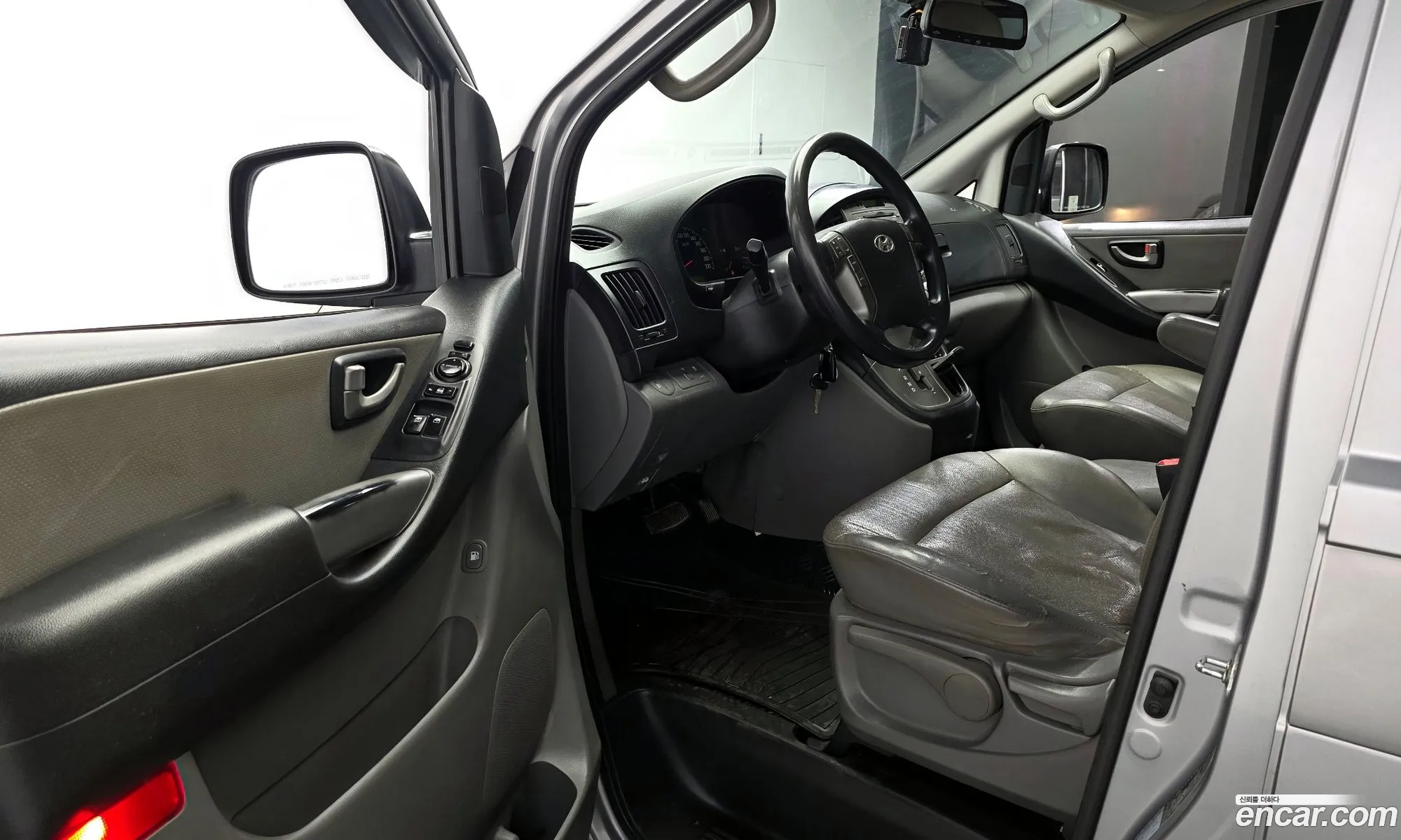 Hyundai Grand Starex 2015 — 4