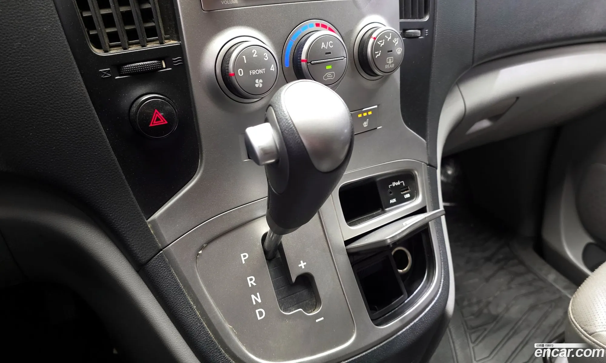 Hyundai Grand Starex 2015 — 9