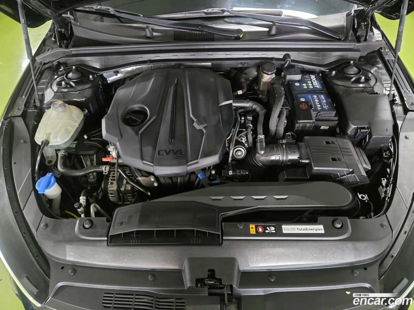 Kia K5 2020 — 17