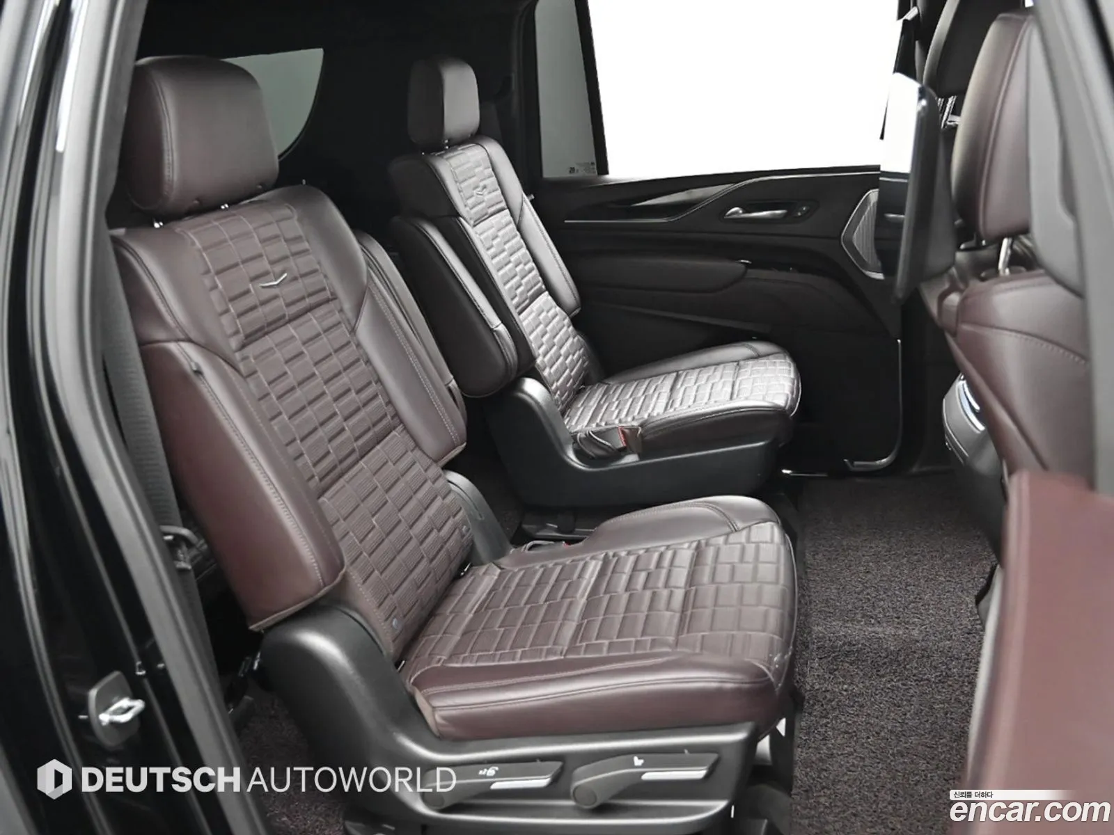 Cadillac Escalade 2023 — 3