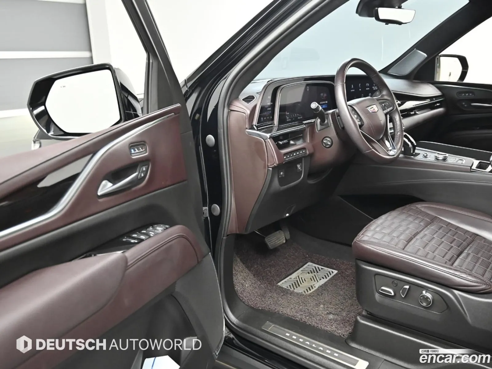 Cadillac Escalade 2023 — 5