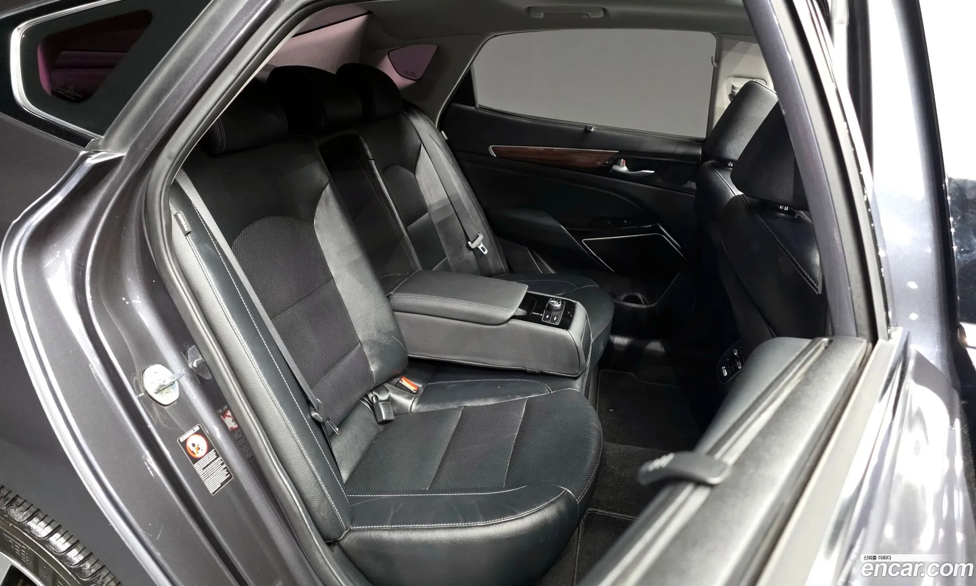Kia K7 2016 — 19