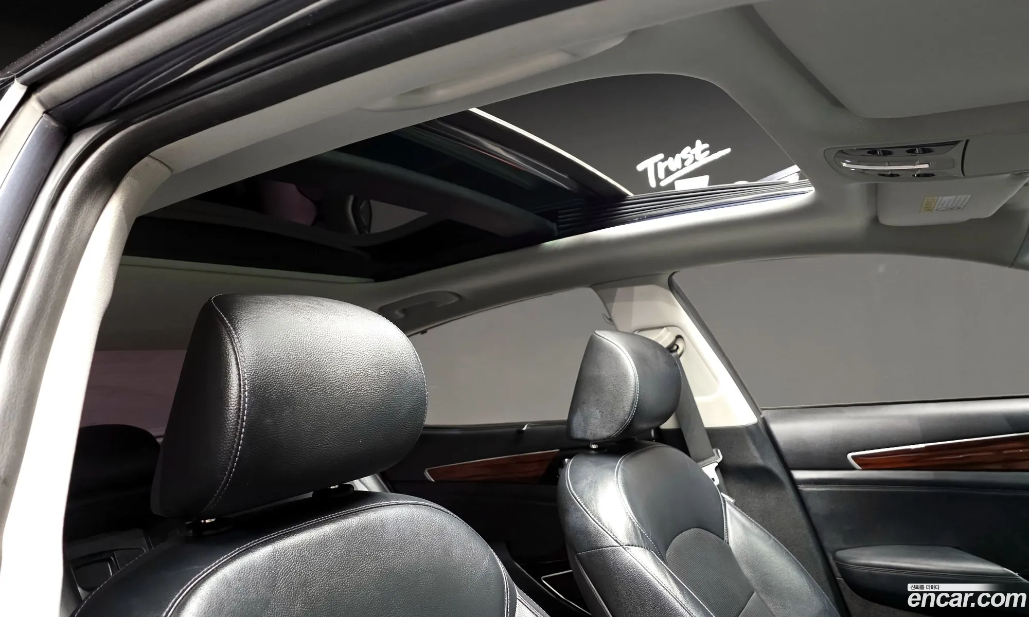 Kia K7 2016 — 16