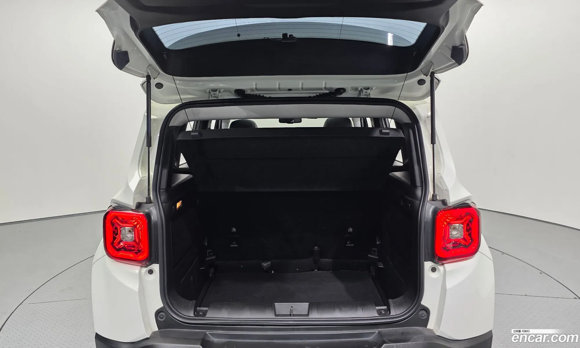 Jeep Renegade 2020 1C4BU0000LPL40293 — 16