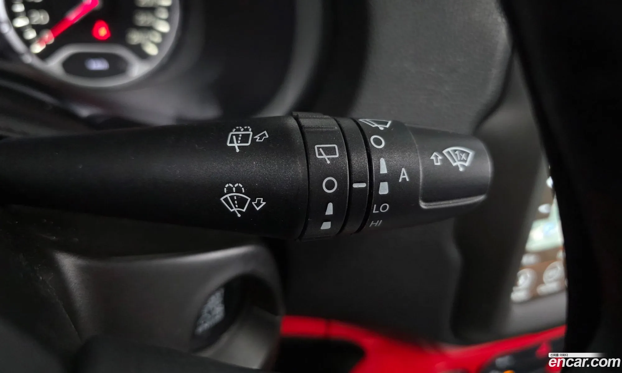 Jeep Renegade 2020 1C4BU0000LPL40293 — 3