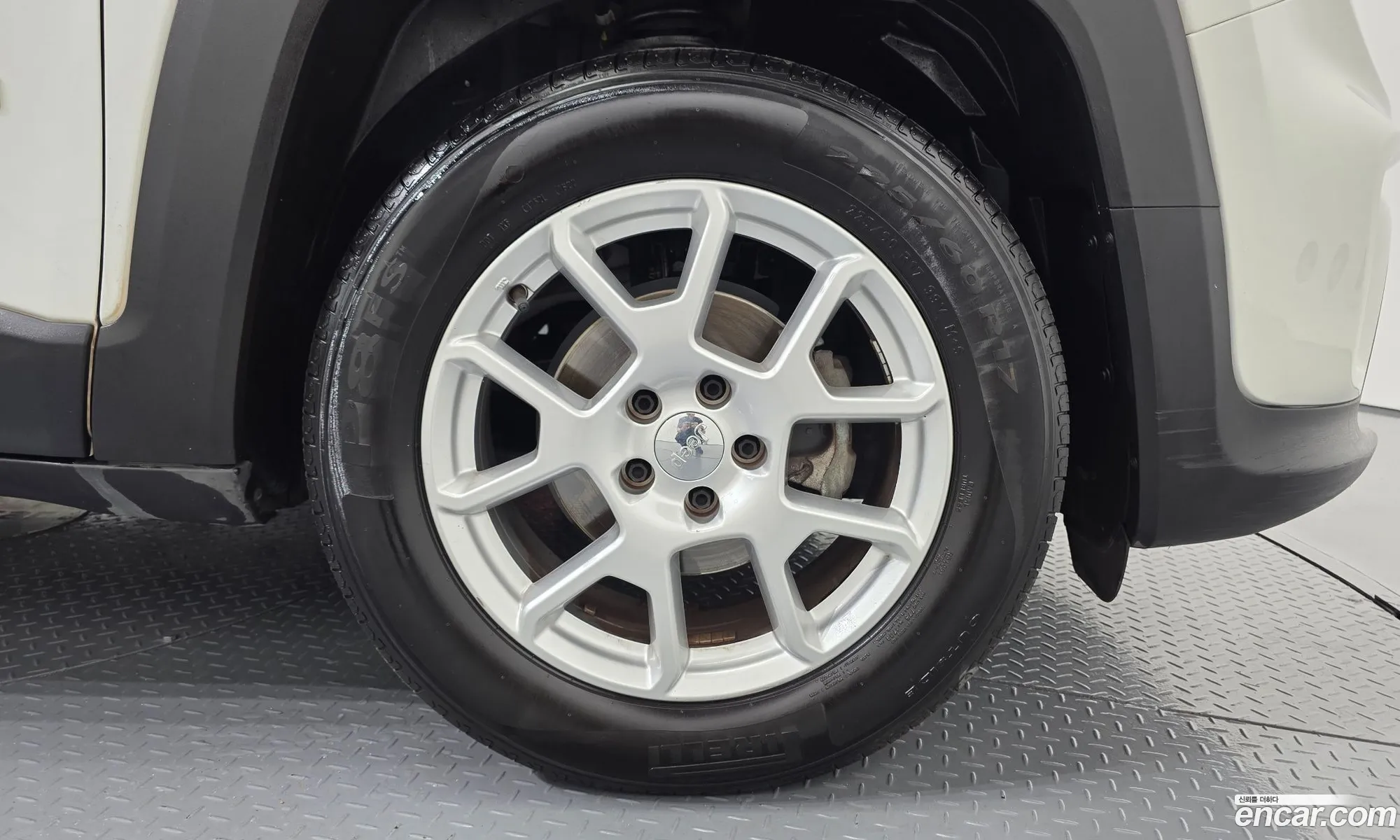 Jeep Renegade 2020 1C4BU0000LPL40293 — 29