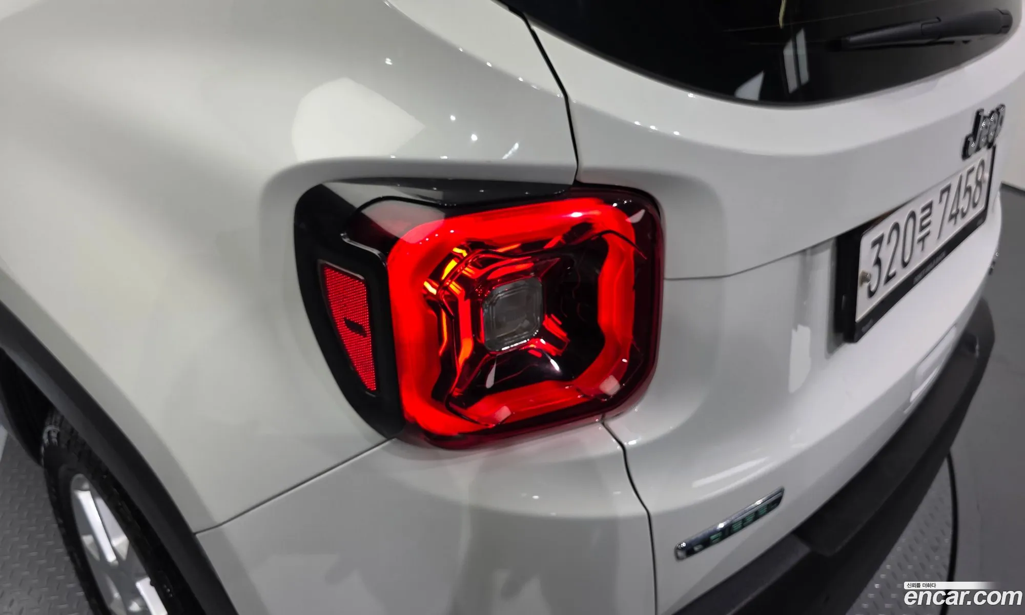 Jeep Renegade 2020 1C4BU0000LPL40293 — 14