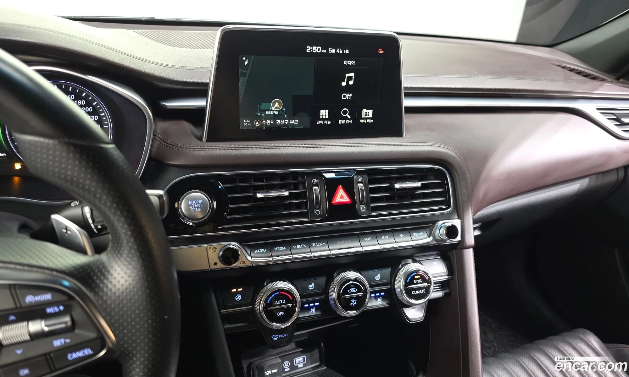 Genesis G70 2018 — 14