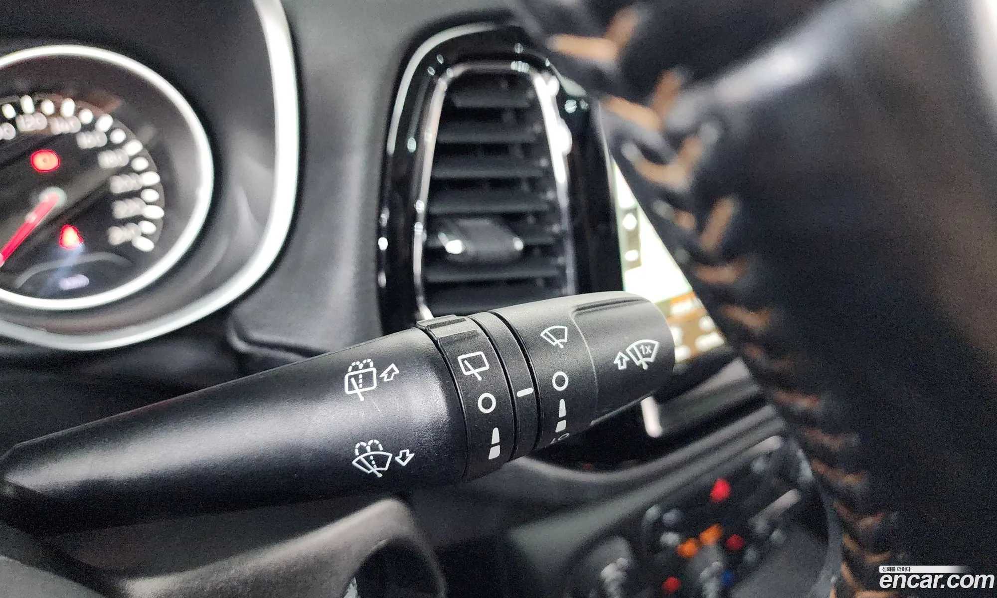 Jeep Compass 2019 — 34