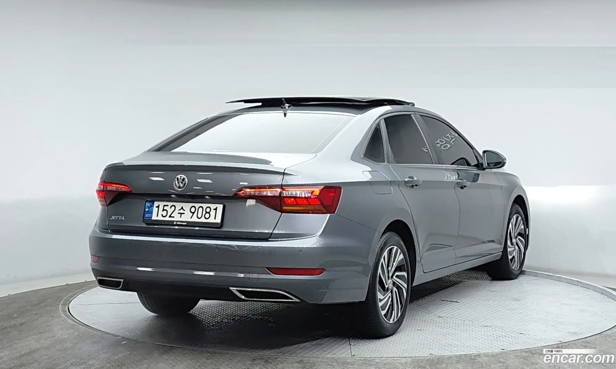 Volkswagen Jetta 7th Gen 2021 — 7