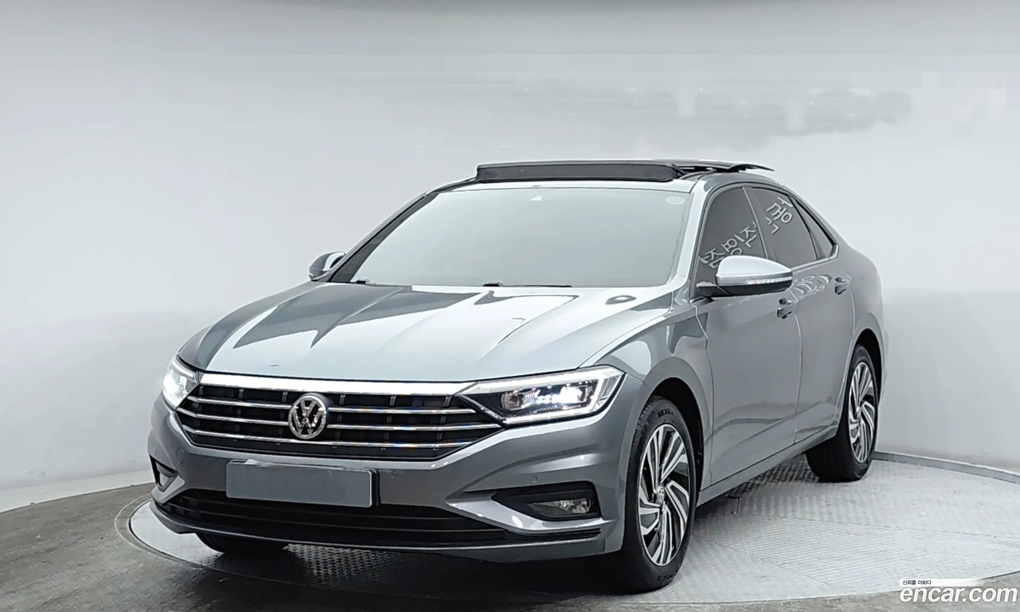 Volkswagen Jetta 7th Gen 2021 — 17
