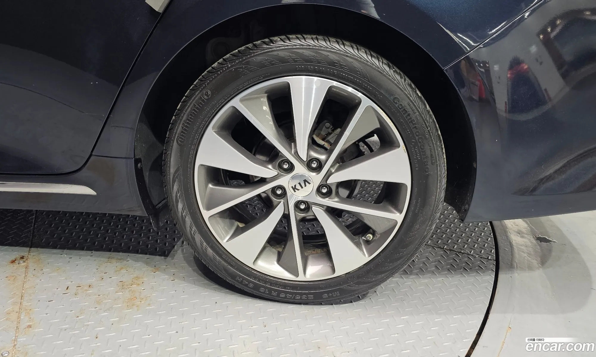 Kia K5 2016 KNAGX411BGA063362 — 23