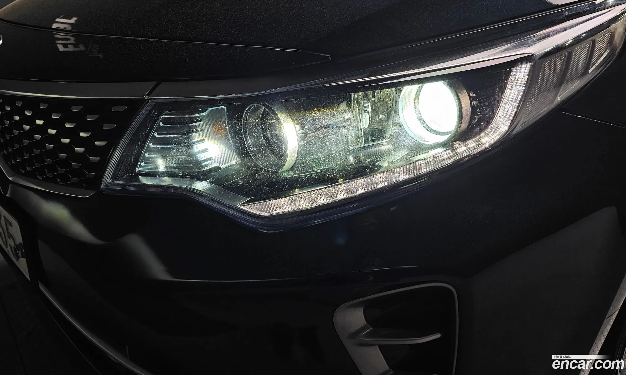 Kia K5 2016 KNAGX411BGA063362 — 24