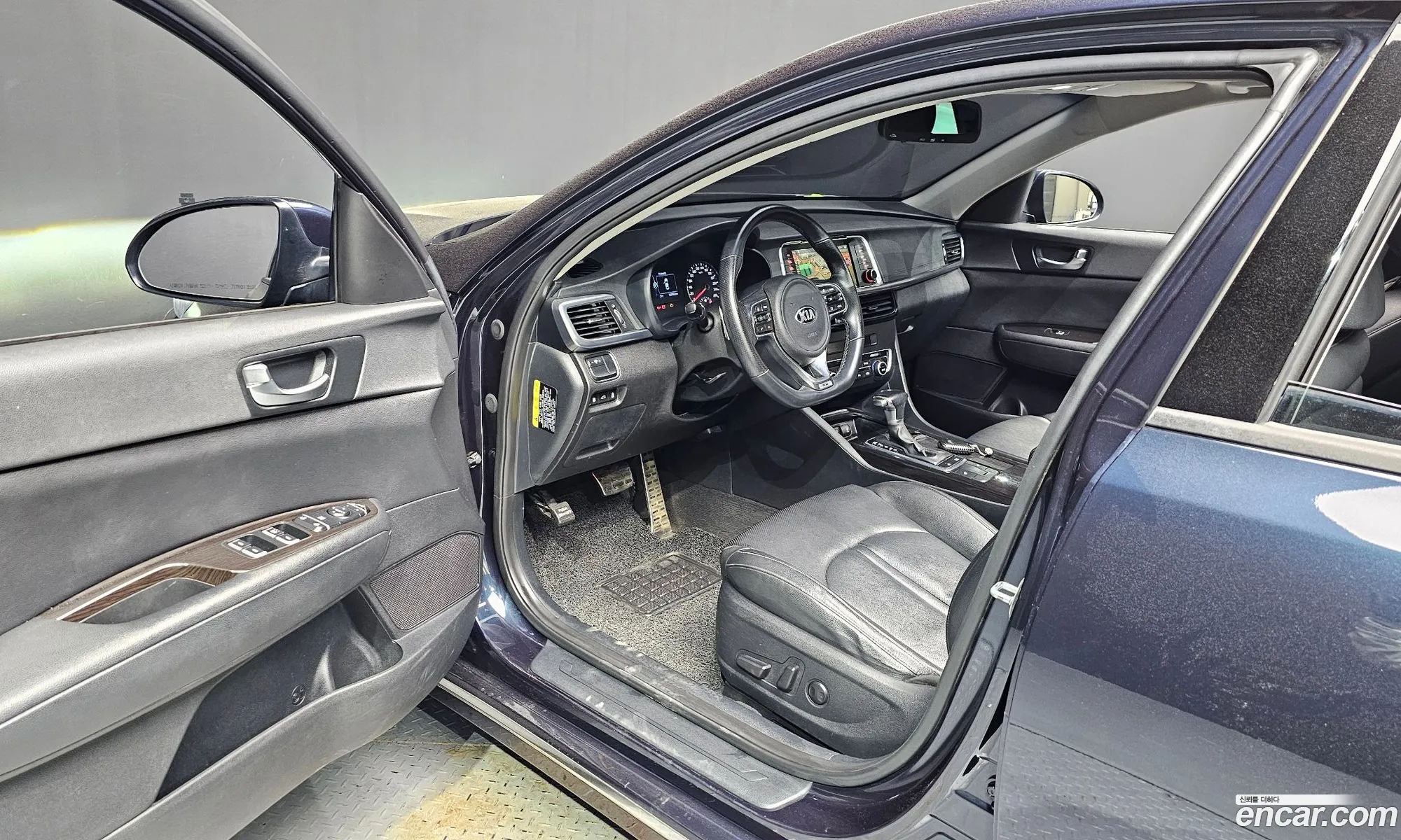Kia K5 2016 KNAGX411BGA063362 — 27