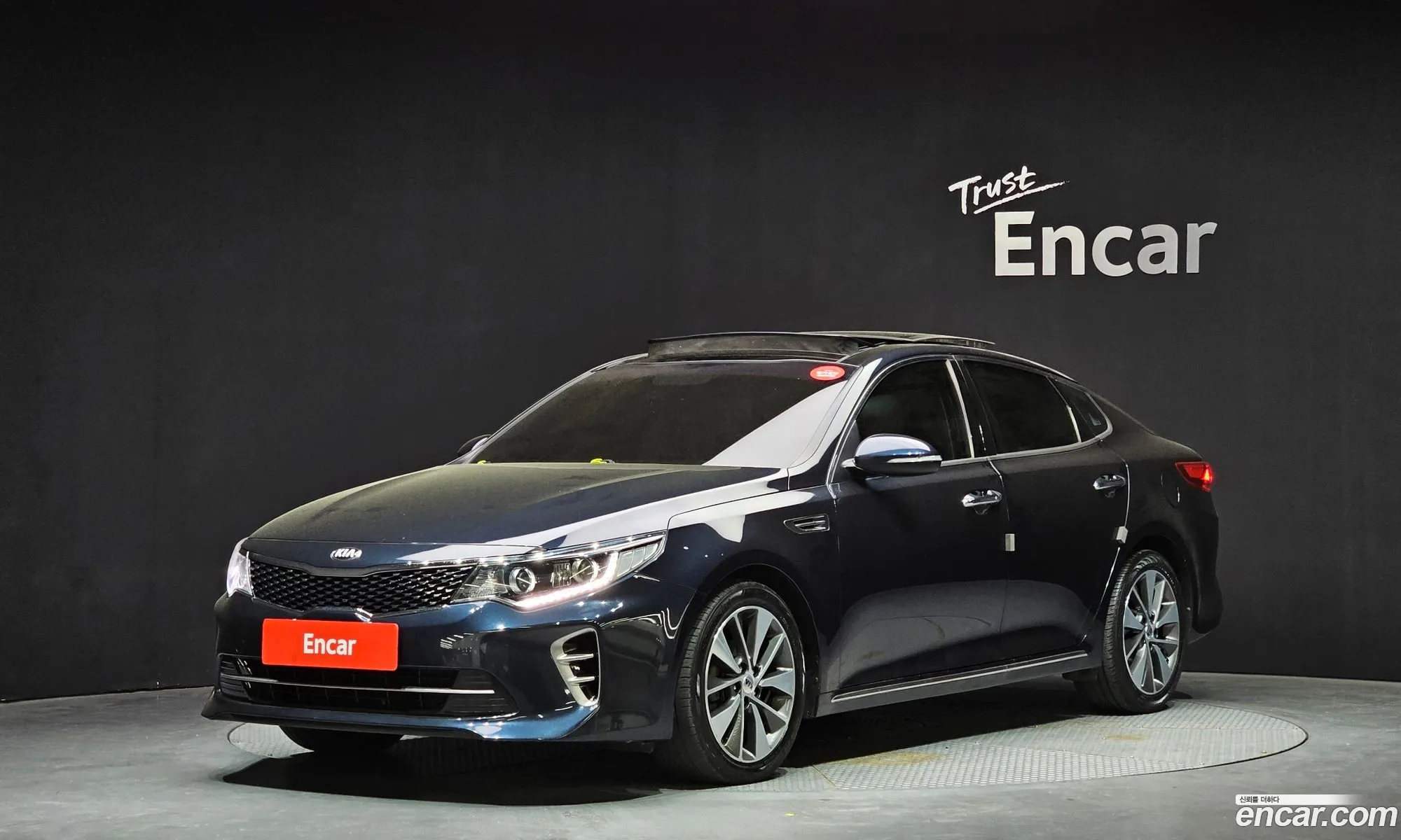Kia K5 2016 KNAGX411BGA063362 — 30