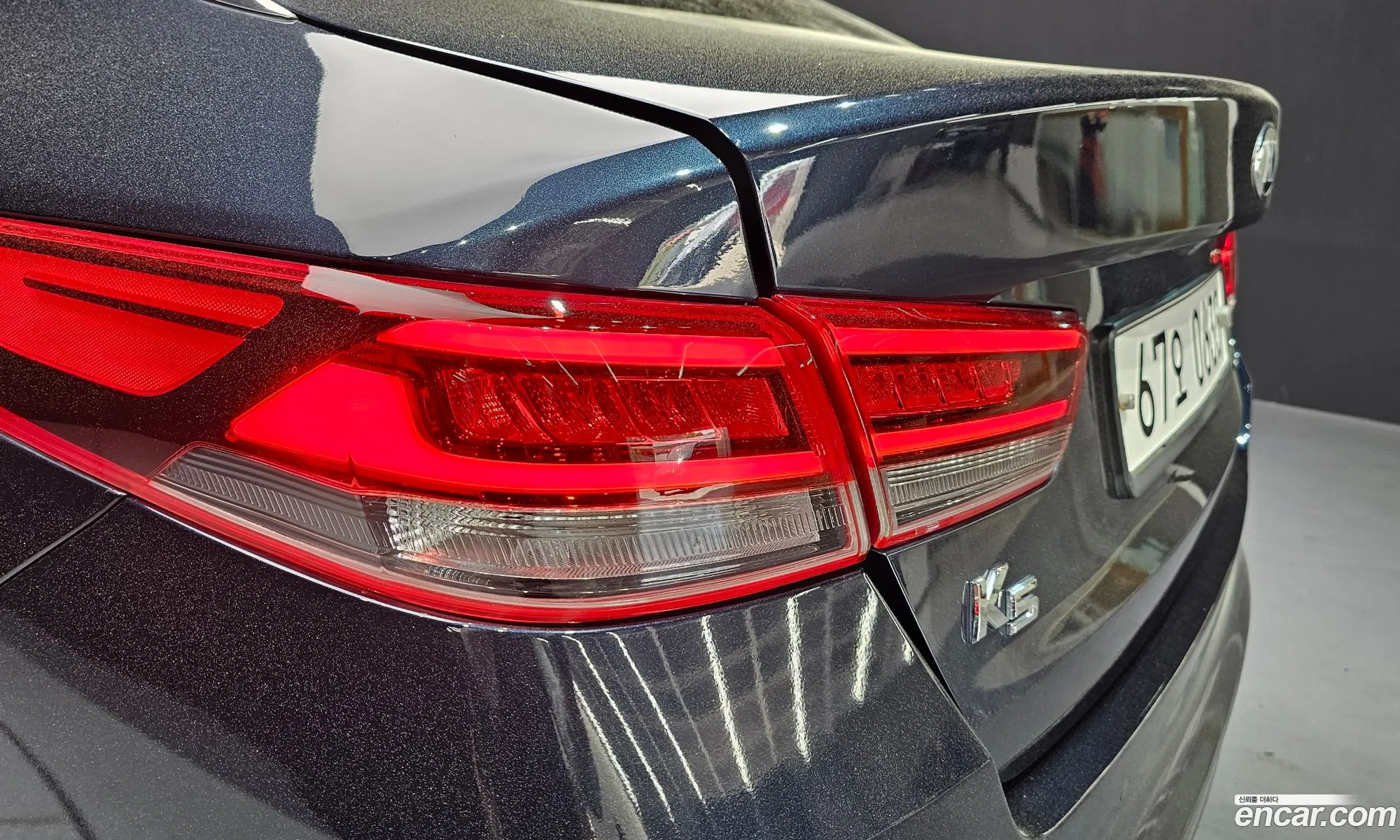 Kia K5 2016 KNAGX411BGA063362 — 25