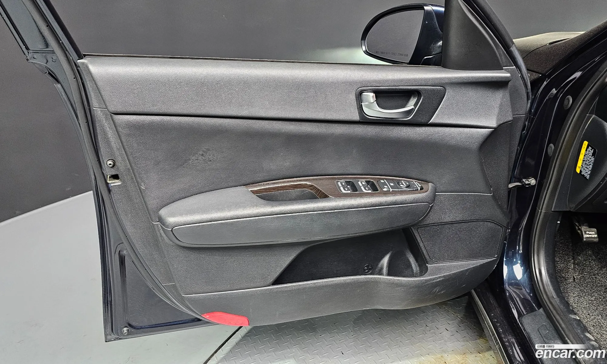 Kia K5 2016 KNAGX411BGA063362 — 26