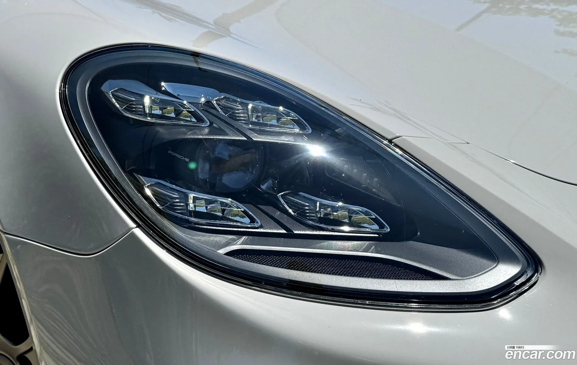 Porsche Panamera 2023 — 4