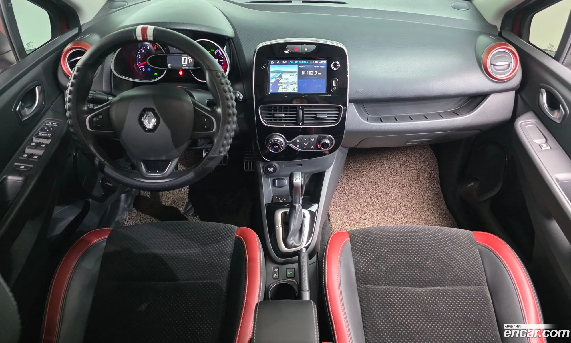 Renault Korea (Samsung) Clio 2018 — 14