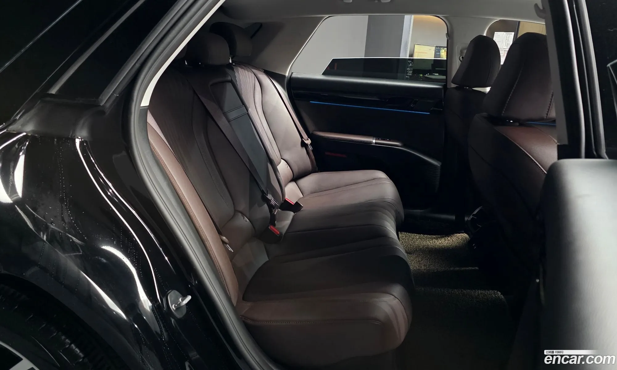 Hyundai Grandeur Hybrid 2025 — 19