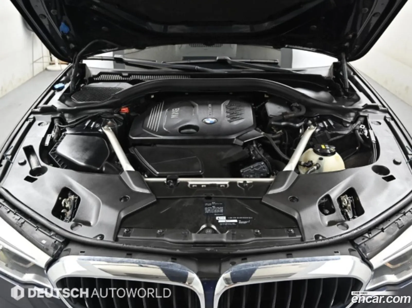 BMW 5 Series 2018 — 19