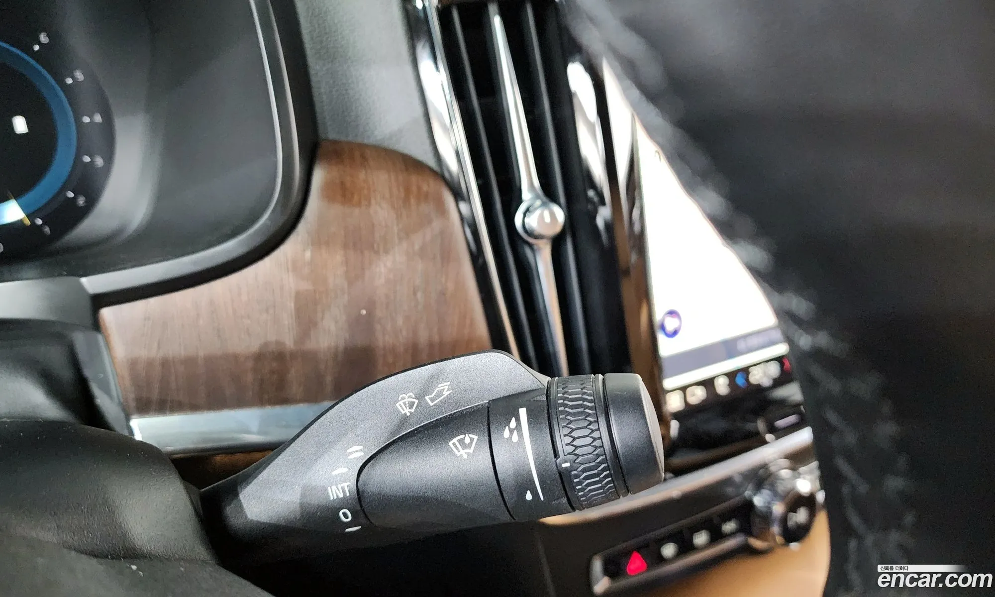 Volvo S90 2023 LVYPTL125PP335613 — 24