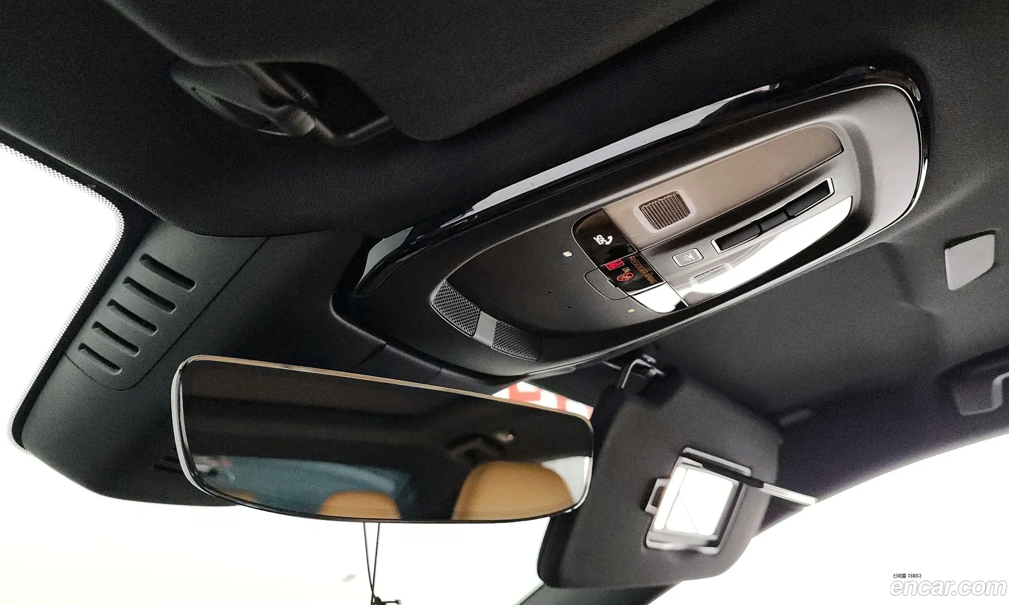 Volvo S90 2023 LVYPTL125PP335613 — 33
