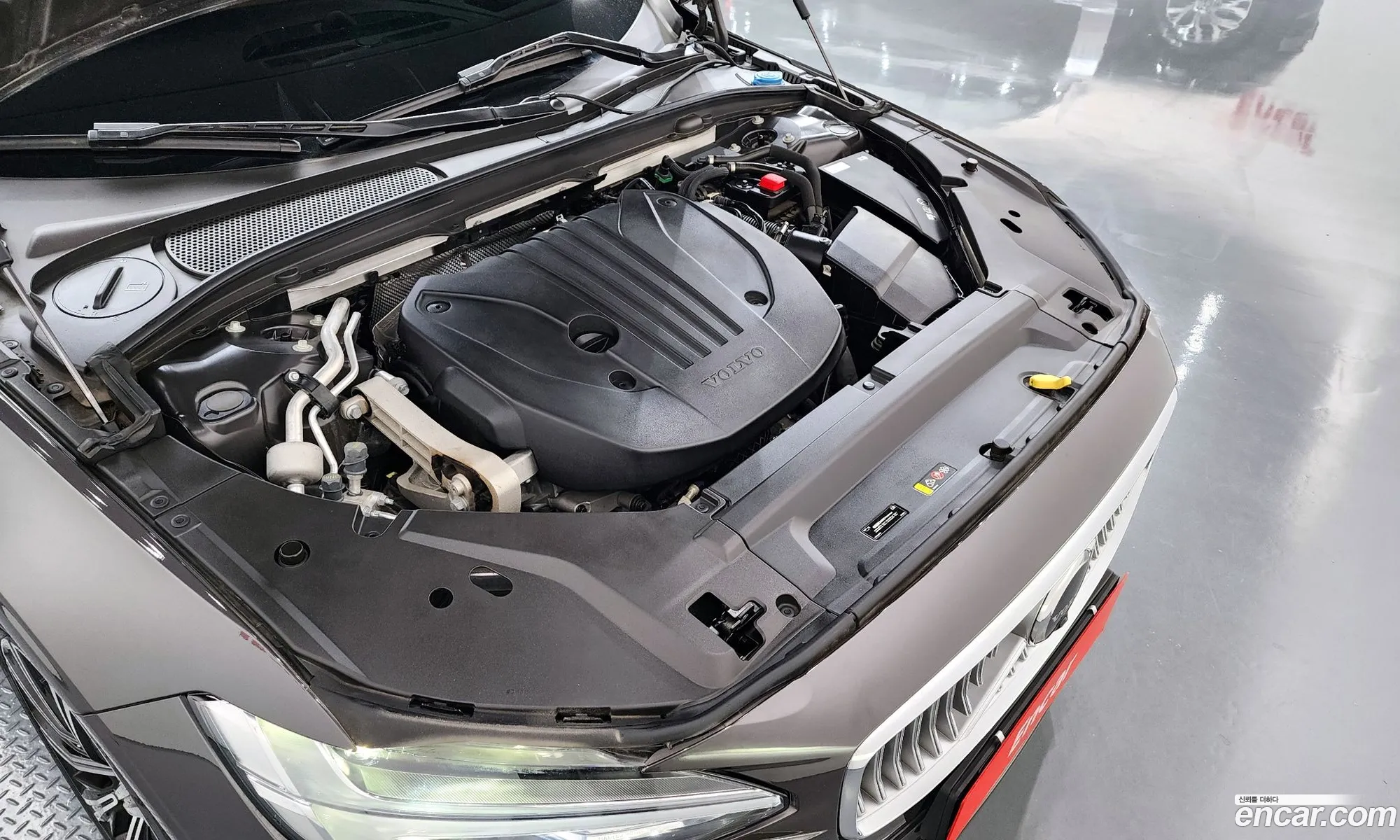 Volvo S90 2023 LVYPTL125PP335613 — 13
