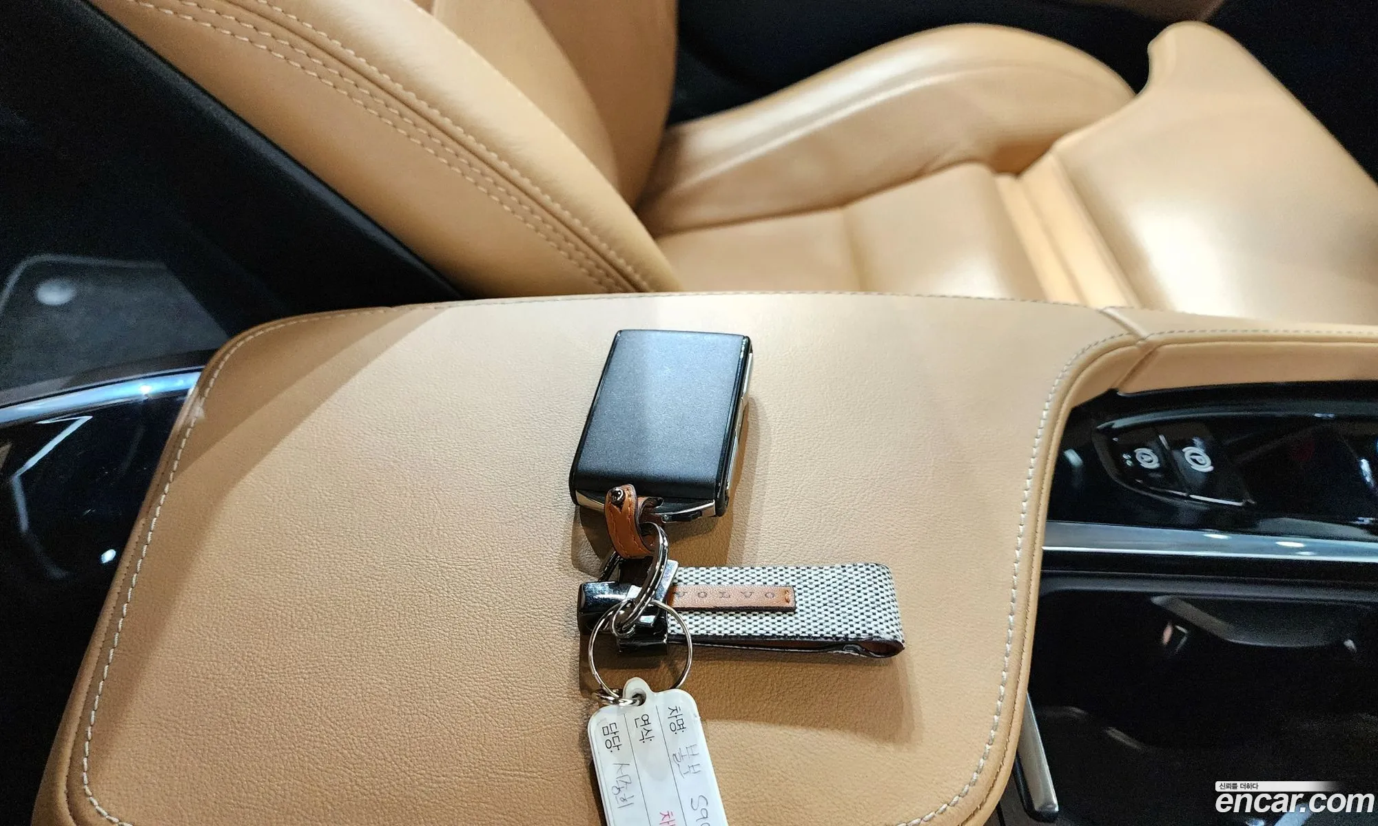 Volvo S90 2023 LVYPTL125PP335613 — 38