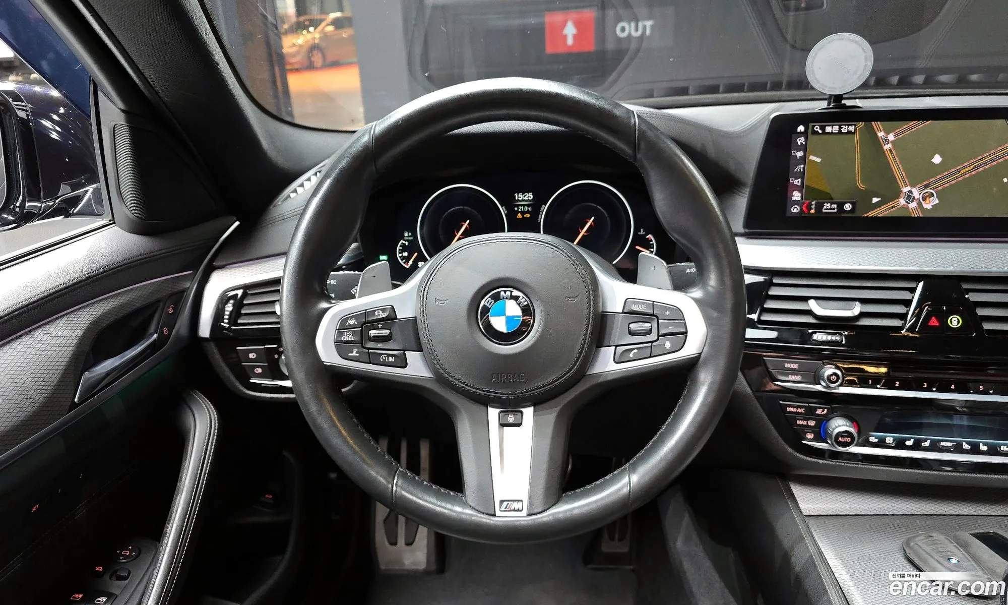 BMW 5 Series 2019 WBAJF5103KWW01821 — 6