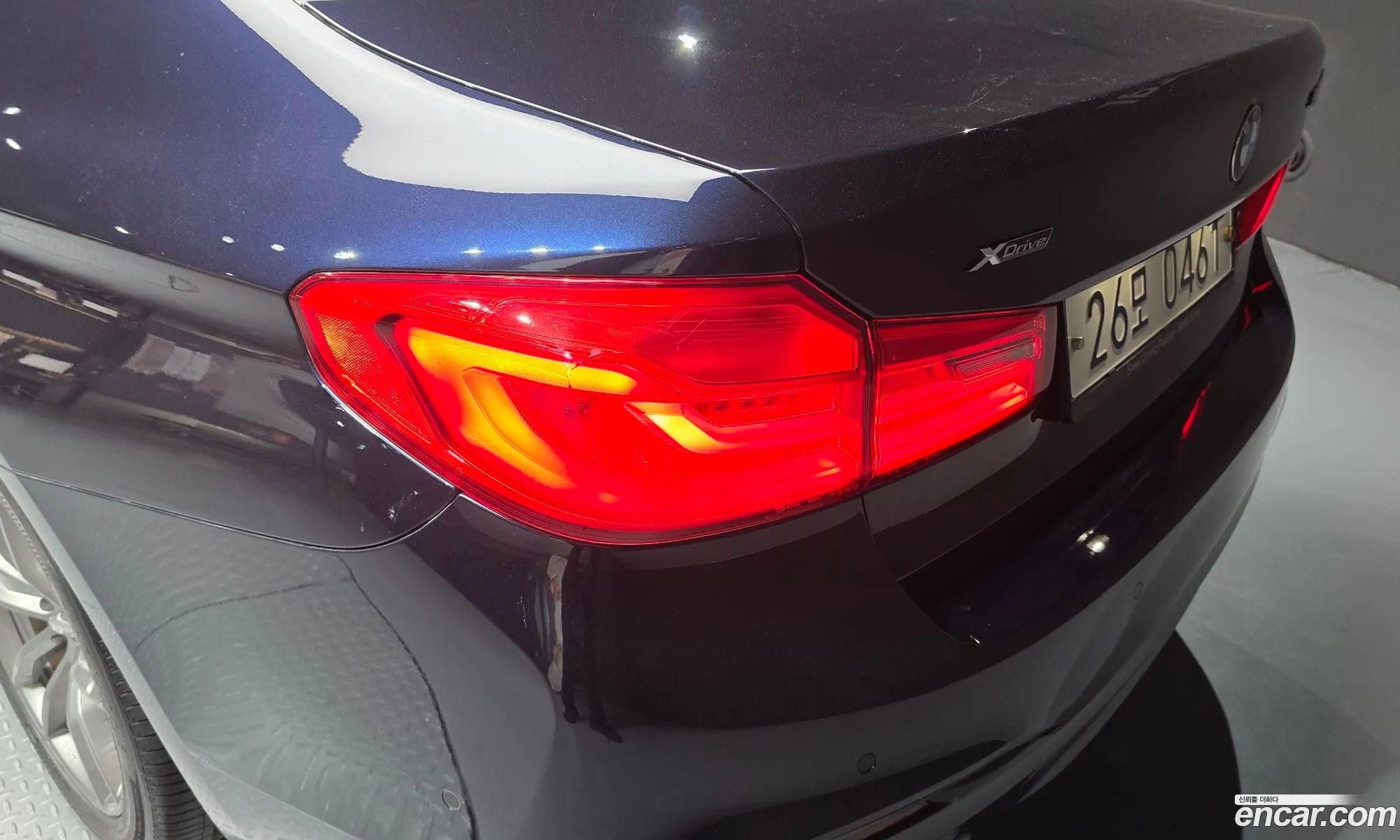 BMW 5 Series 2019 WBAJF5103KWW01821 — 15
