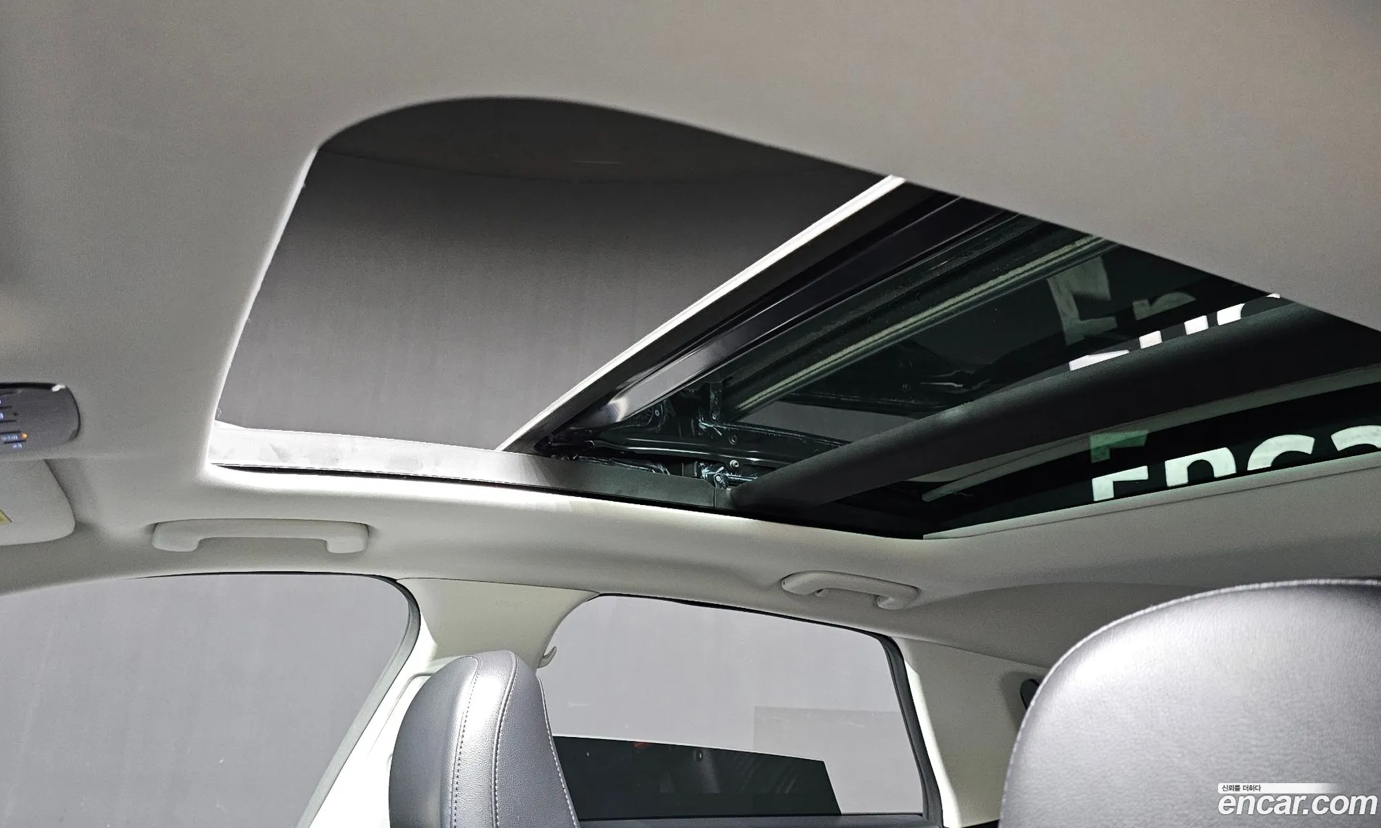 Hyundai Grandeur 2024 — 16