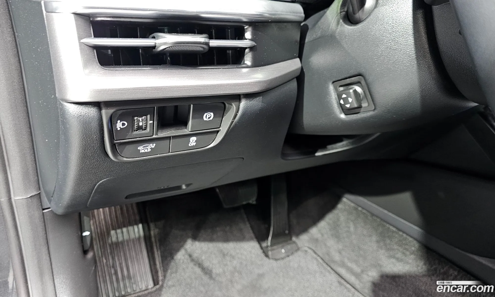 Hyundai Grandeur 2024 — 12