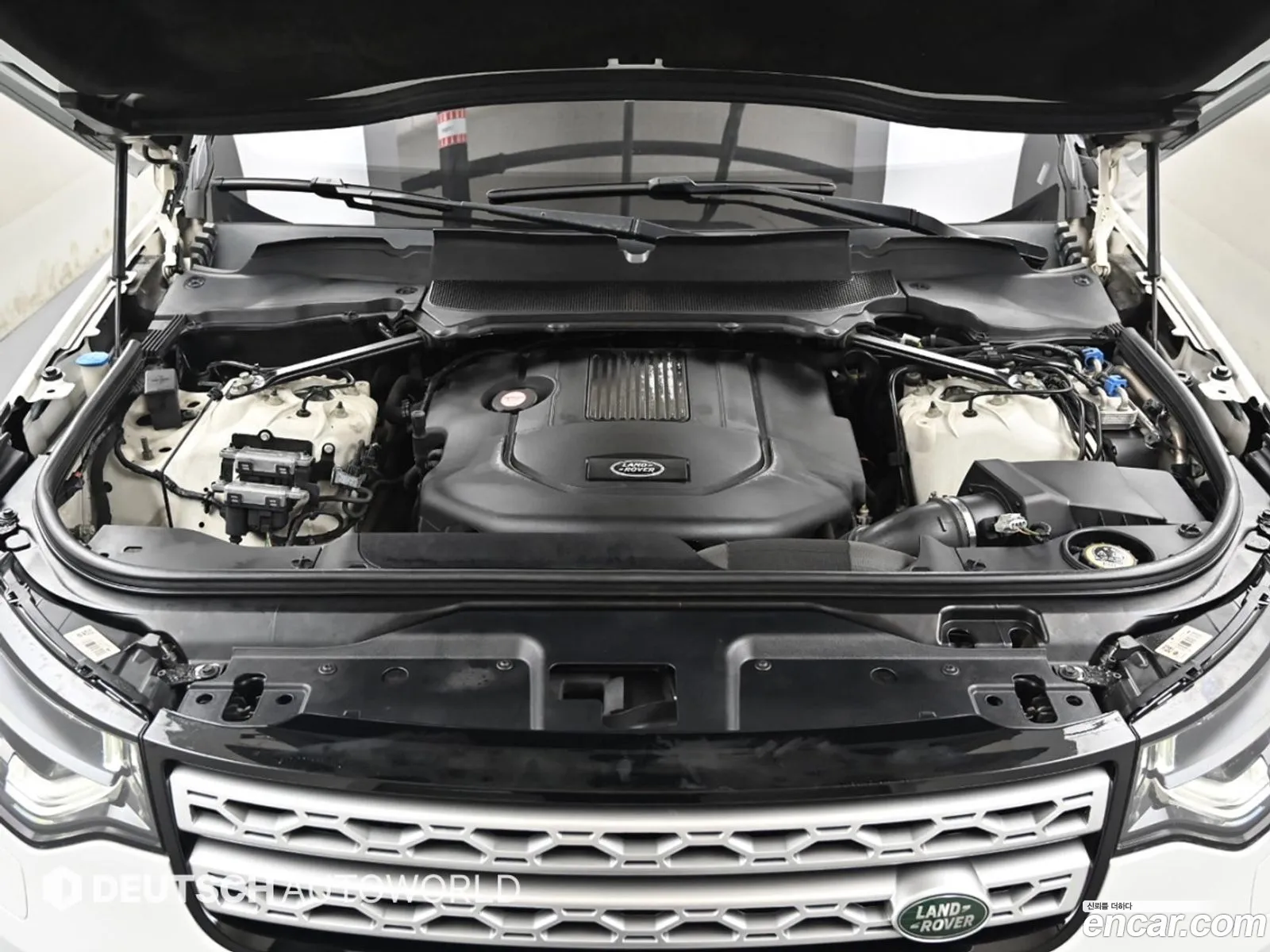 Land Rover Discovery 5 2017 — 2