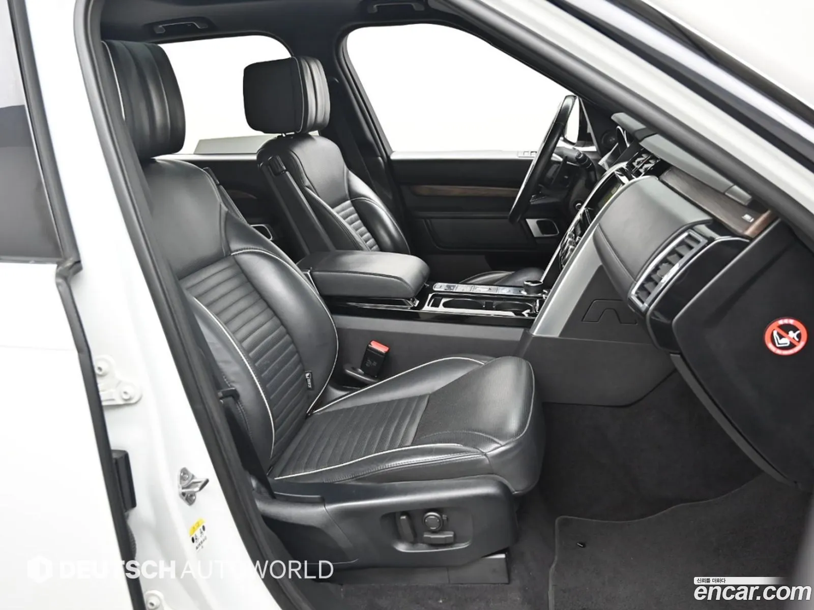 Land Rover Discovery 5 2017 — 20