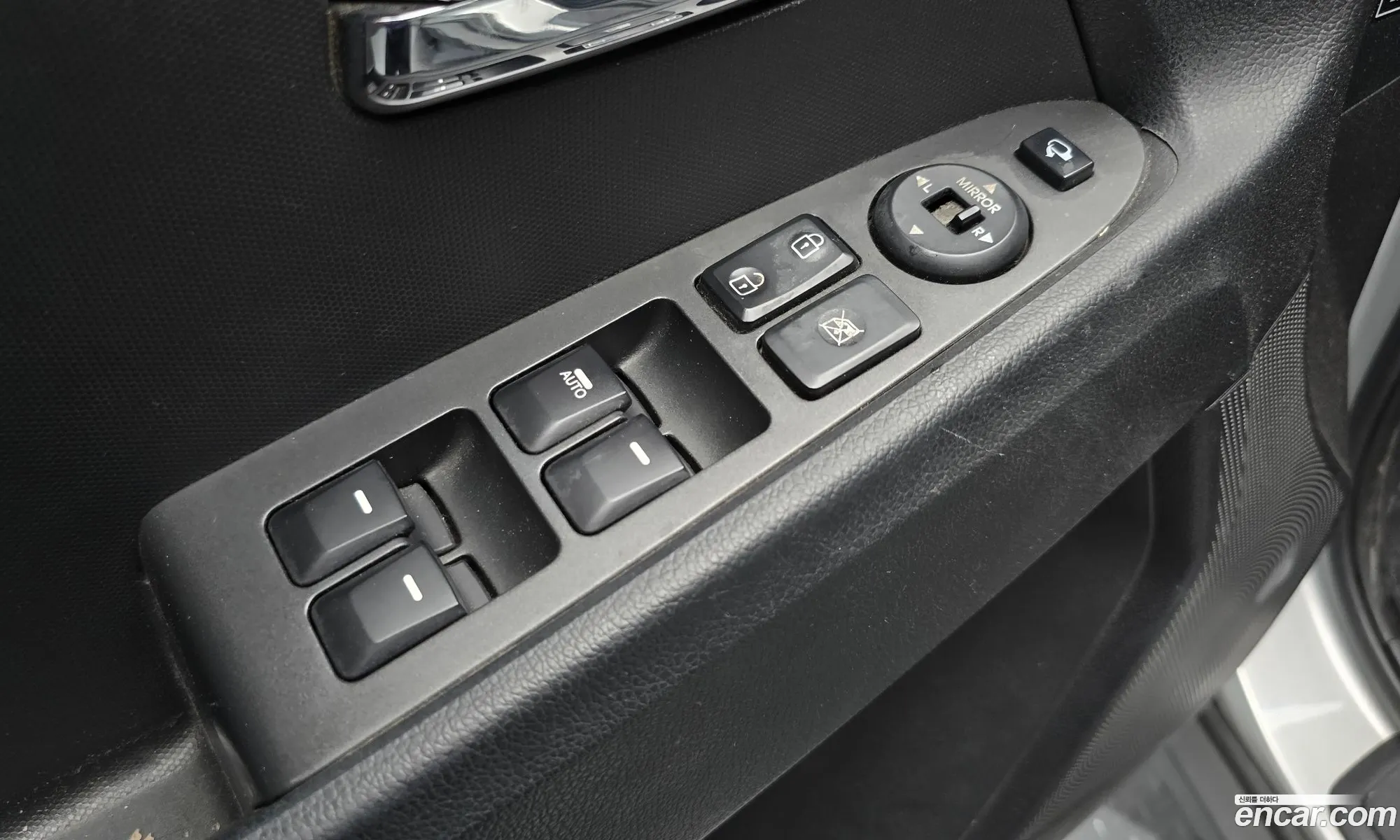 Kia Sportage R 2011 — 17