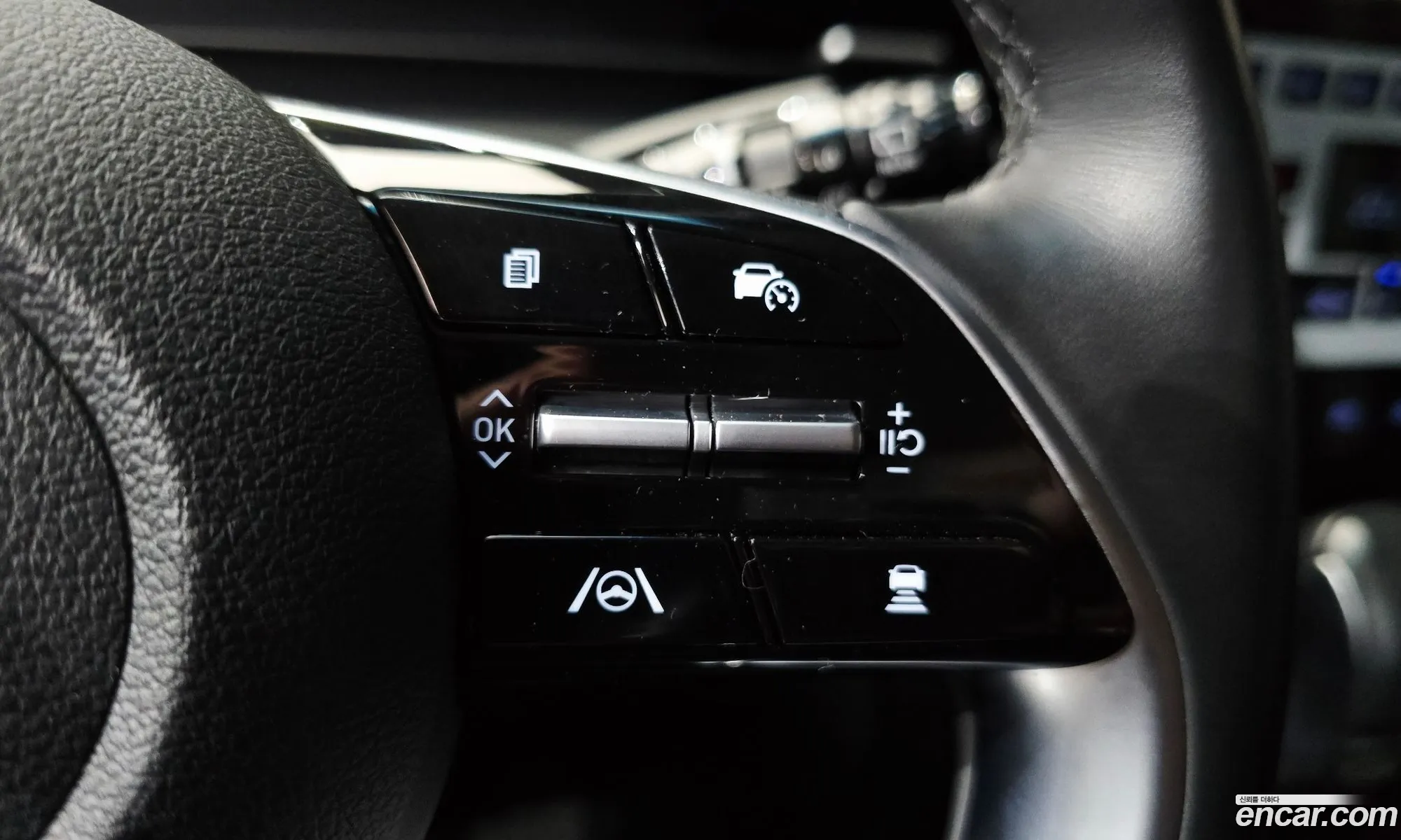 Hyundai Staria 2022 — 15