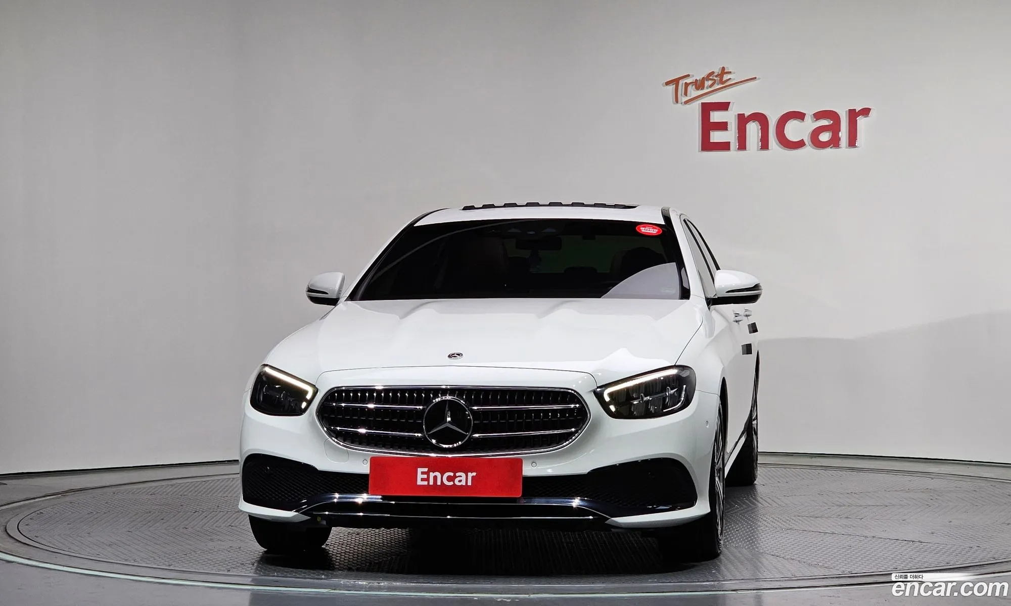 Mercedes-Benz E-Class W213 2021 — 17