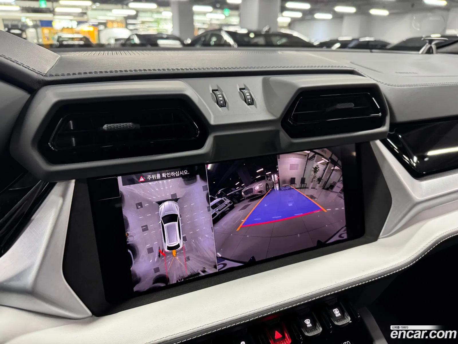 Lamborghini Urus 2025 — 8