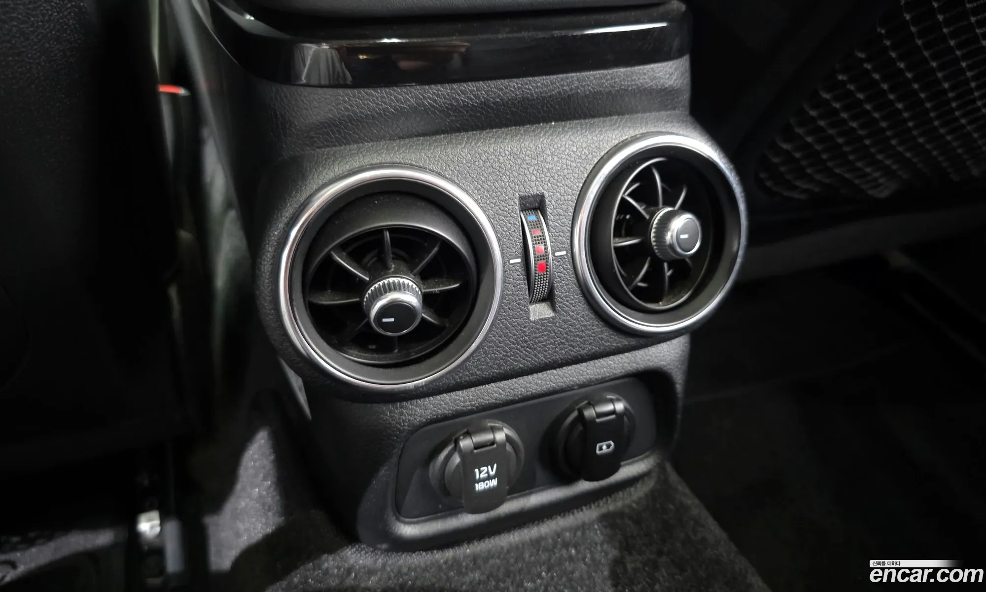 Kia Stinger 2020 — 29
