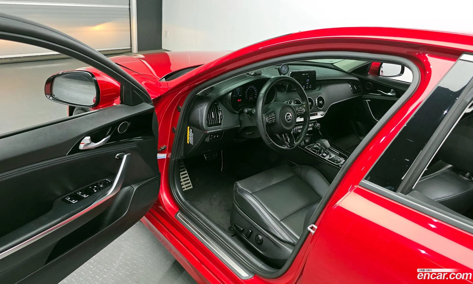 Kia Stinger 2020 — 12