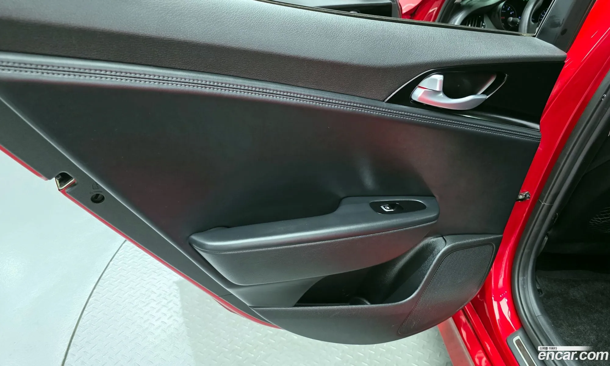 Kia Stinger 2020 — 25