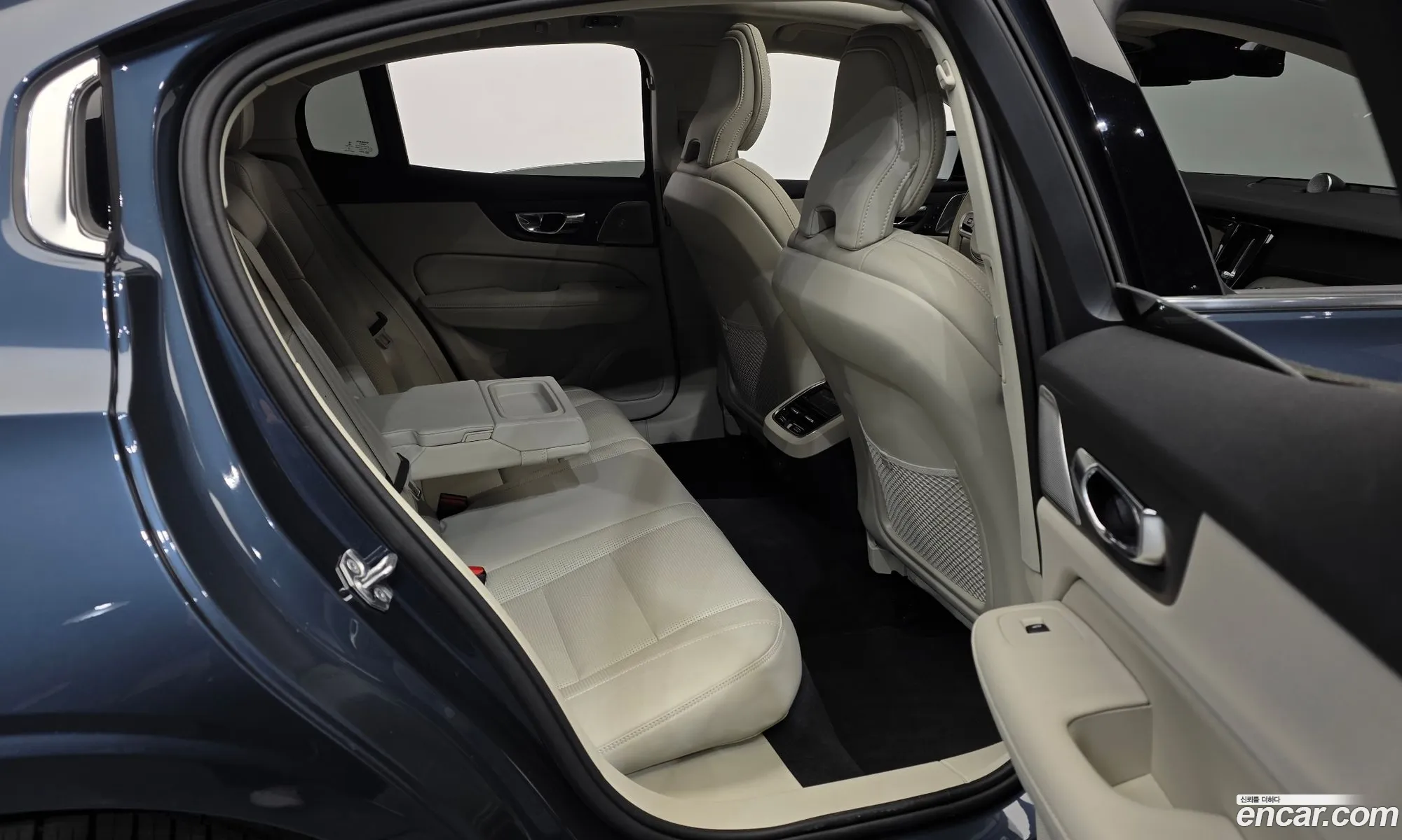 Volvo S60 2021 7JRZSL12DMG091983 — 3