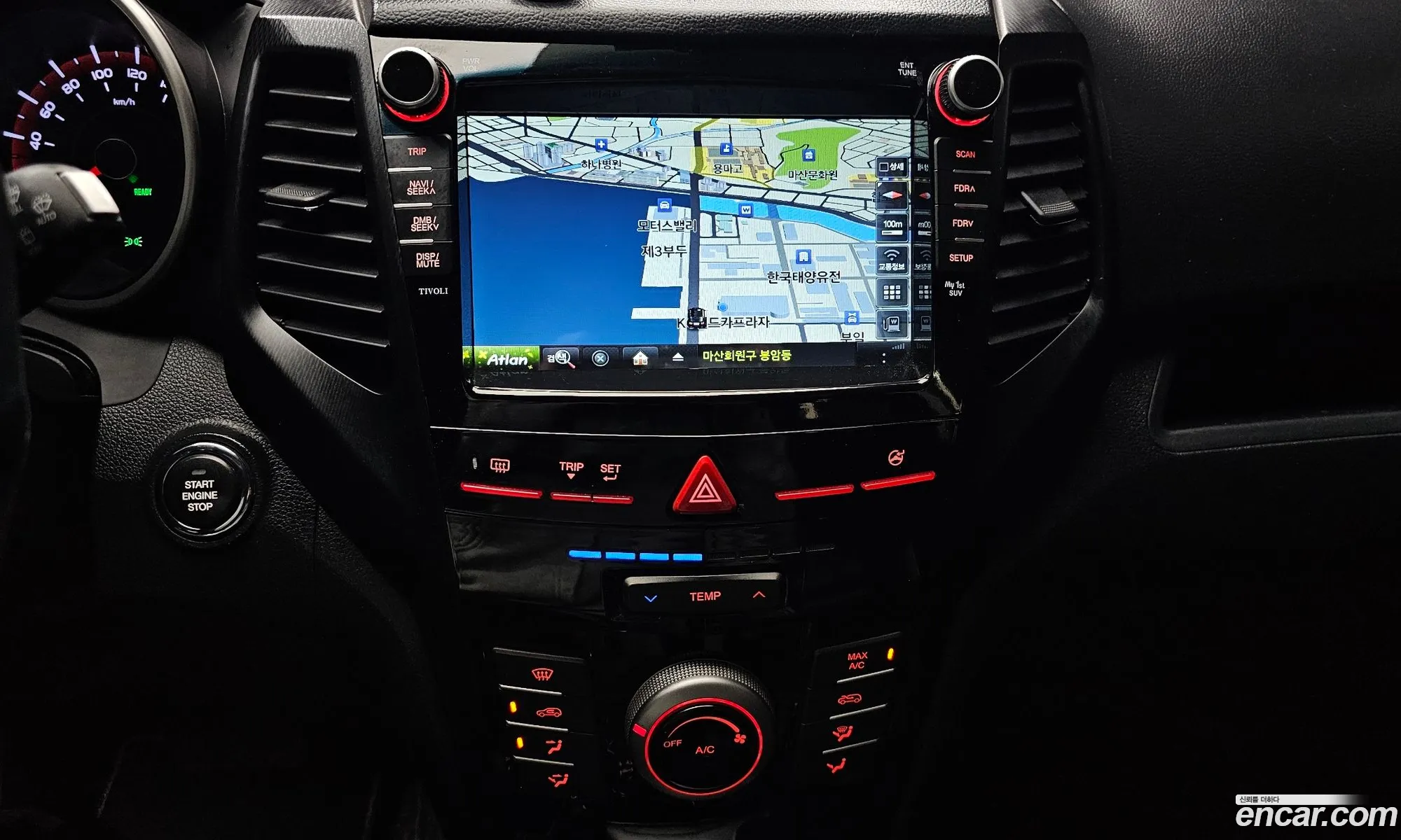 KG Mobility (SsangYong) Tivoli Air 2016 — 13